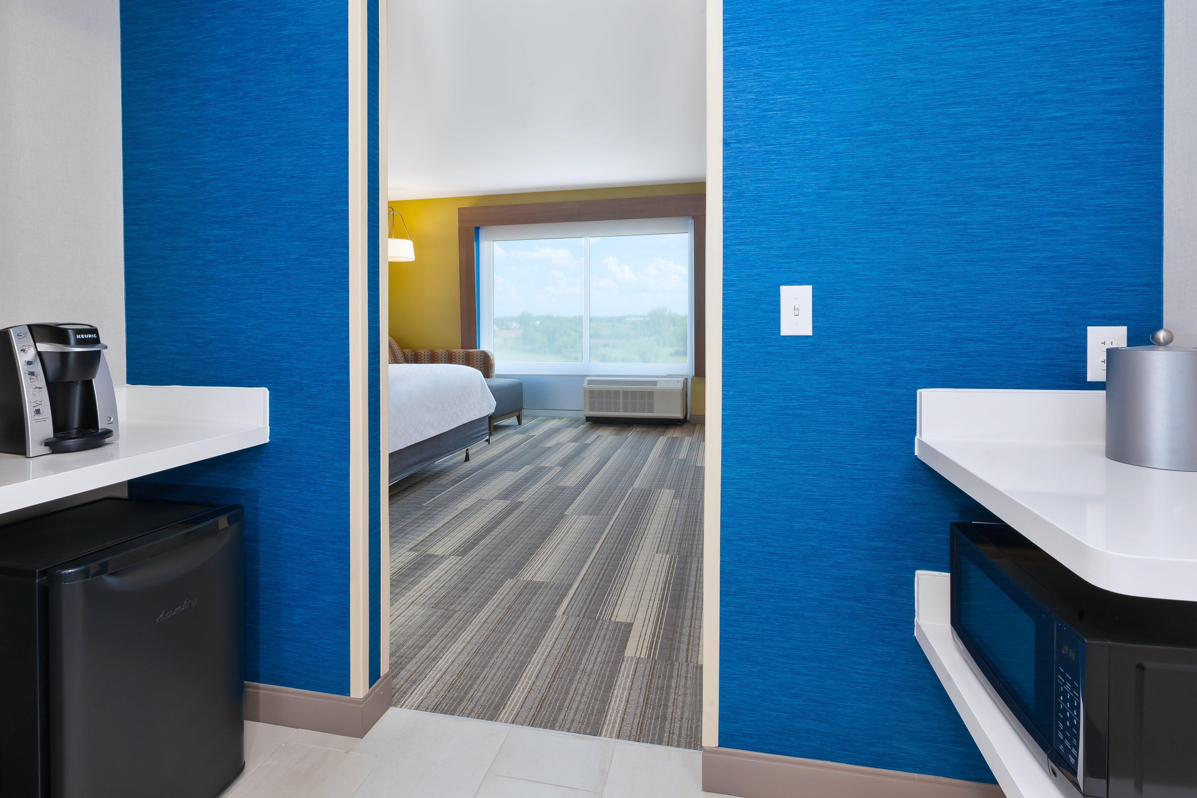 Holiday Inn Express & Suites - Grand Rapids Airport - South By Ihg Экстерьер фото