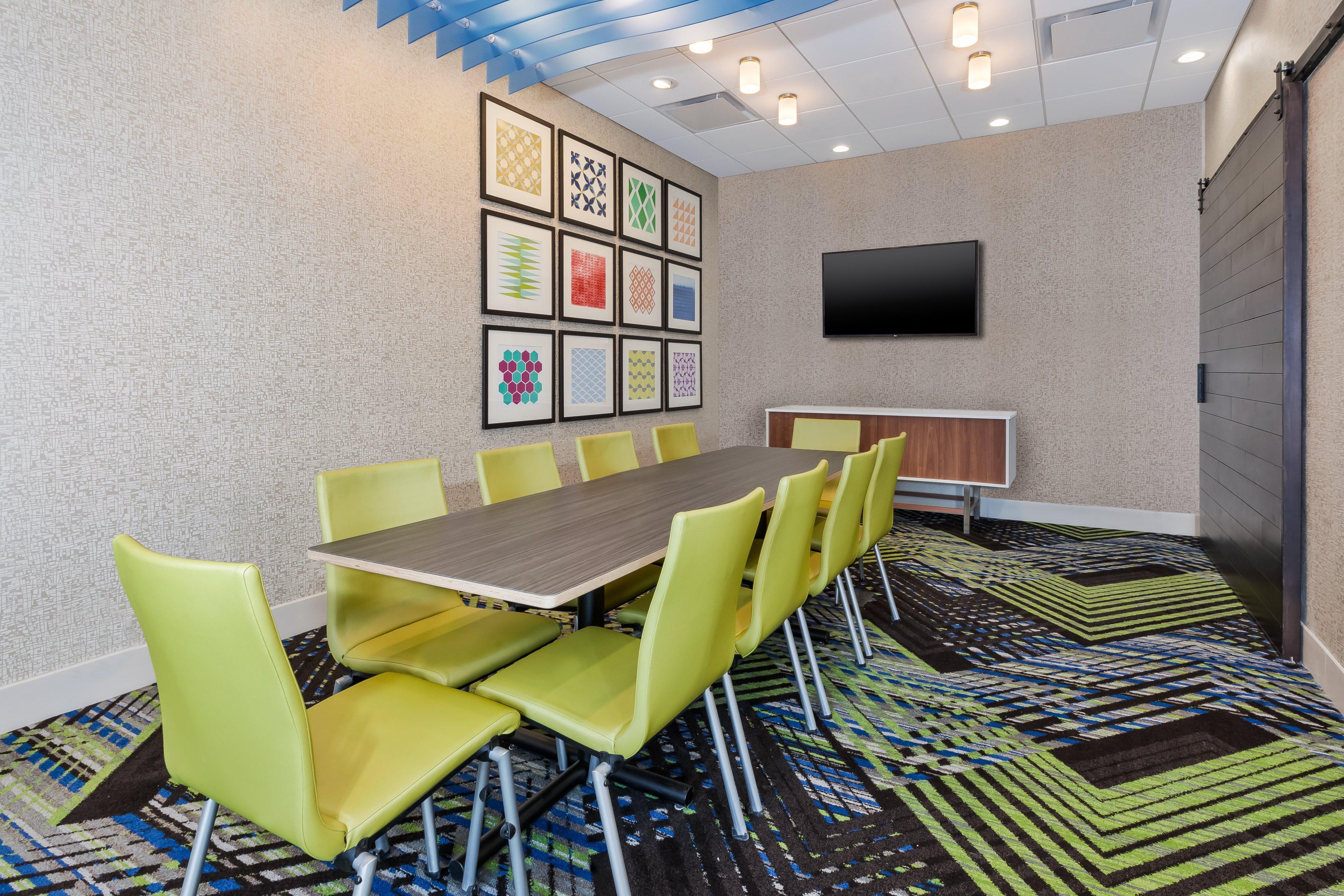 Holiday Inn Express & Suites - Grand Rapids Airport - South By Ihg Экстерьер фото
